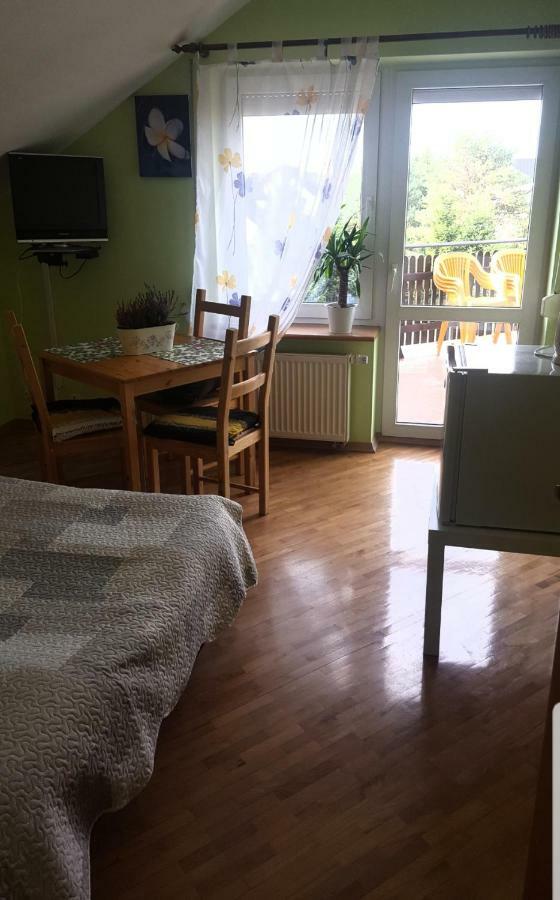 Appartamento Czerwony Kamien Rubin Sianozety Esterno foto